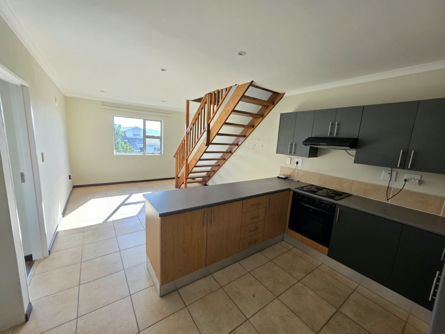 To Let 2 Bedroom Property for Rent in Beacon Bay North Eastern Cape